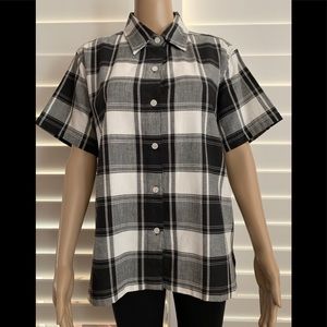 🛍5for$25 Angelique short sleeve shirt! Sharp